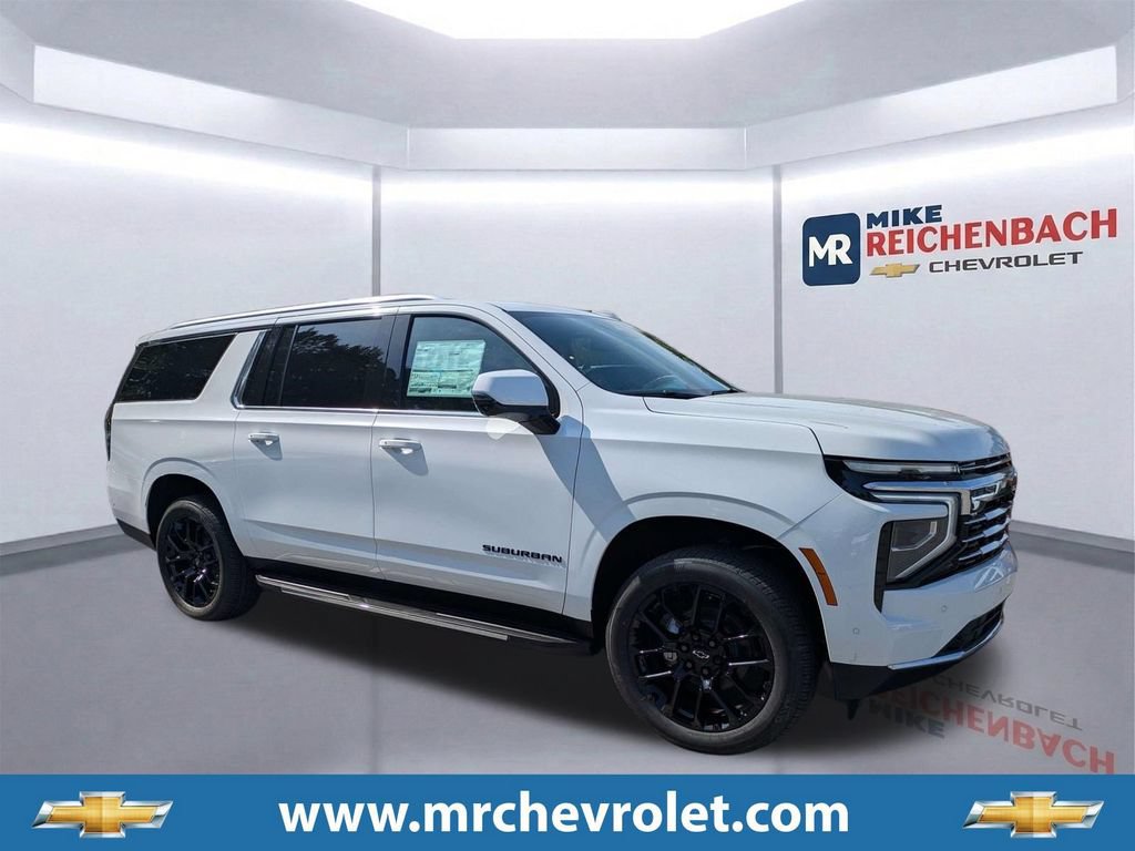 New 2026 Chevrolet Suburban LT w/ Comfort Package