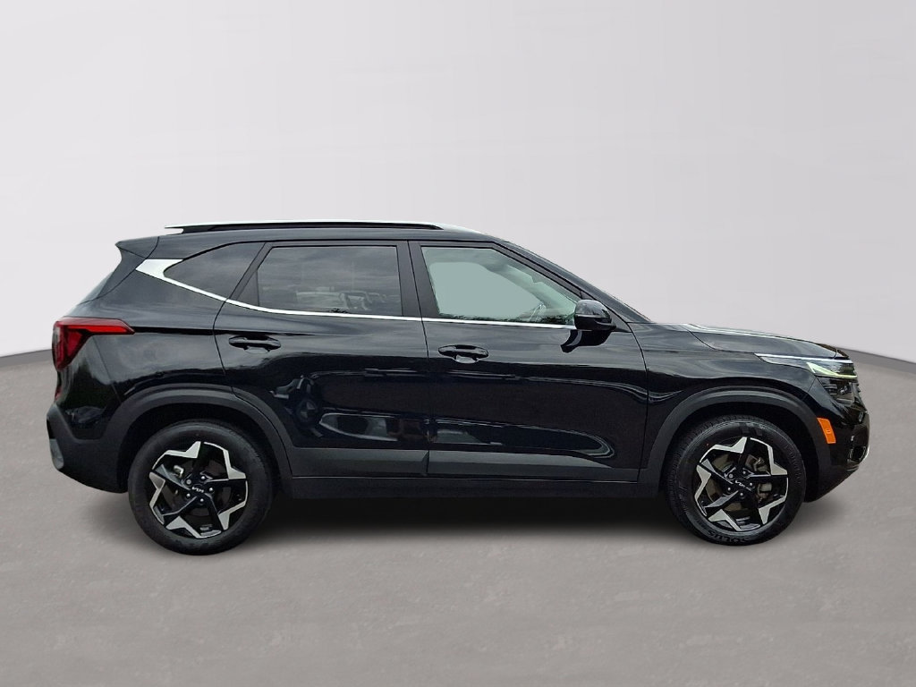 Certified 2024 Kia Seltos EX AWD/4WD image 7