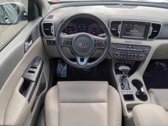 Used 2017 Kia Sportage EX w/ EX Premium Package FWD image 16