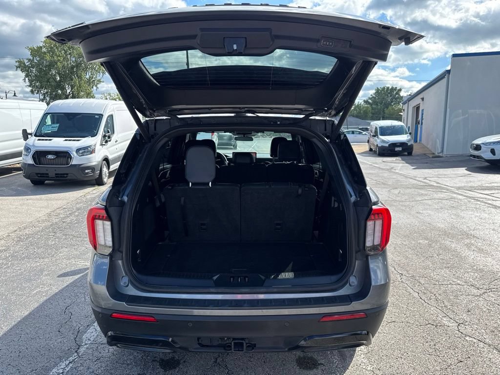 Certified 2025 Ford Explorer ST-Line w/ ST-Line Street Pack AWD/4WD image 43