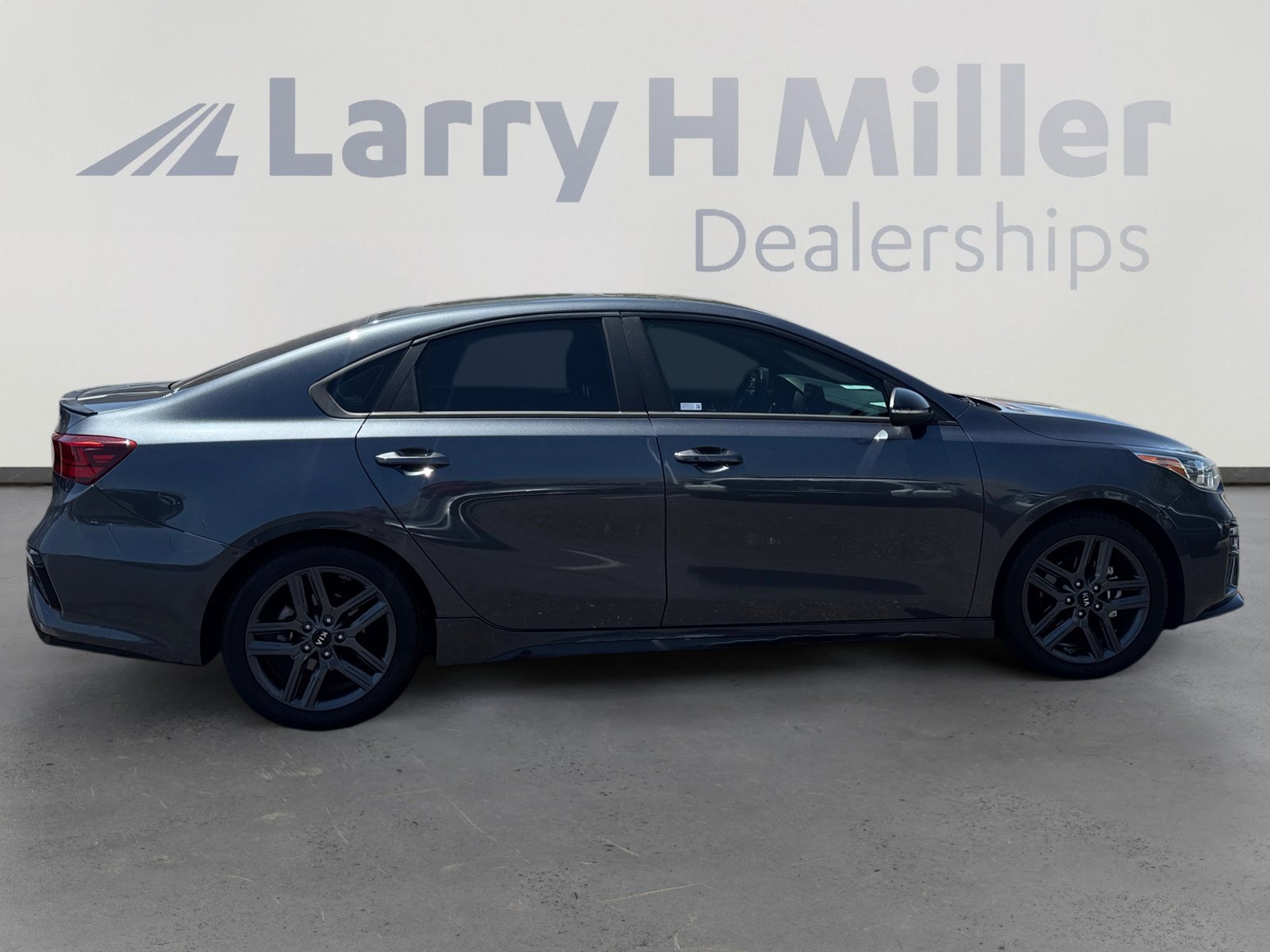 Used 2020 Kia Forte GT-Line w/ GT-Line Premium Package FWD image 6