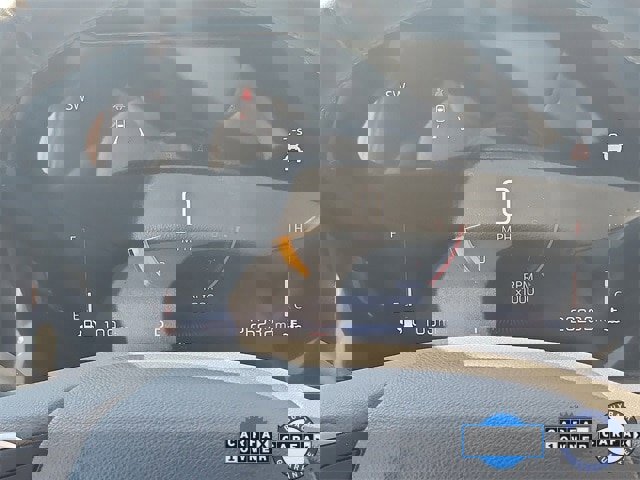 Used 2025 Chevrolet Trax LT w/ Driver Confidence Package image 13