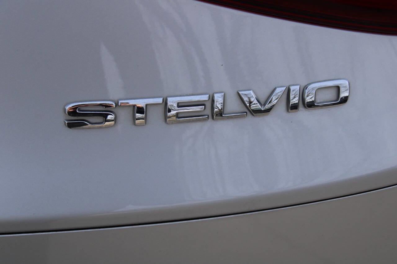 Used 2018 Alfa Romeo Stelvio Sport w/ Cold Weather Package image 12