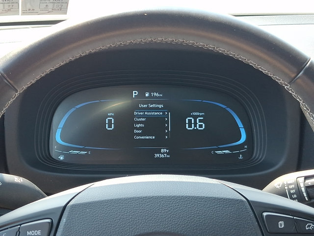 Certified 2025 Hyundai Venue SEL FWD image 20