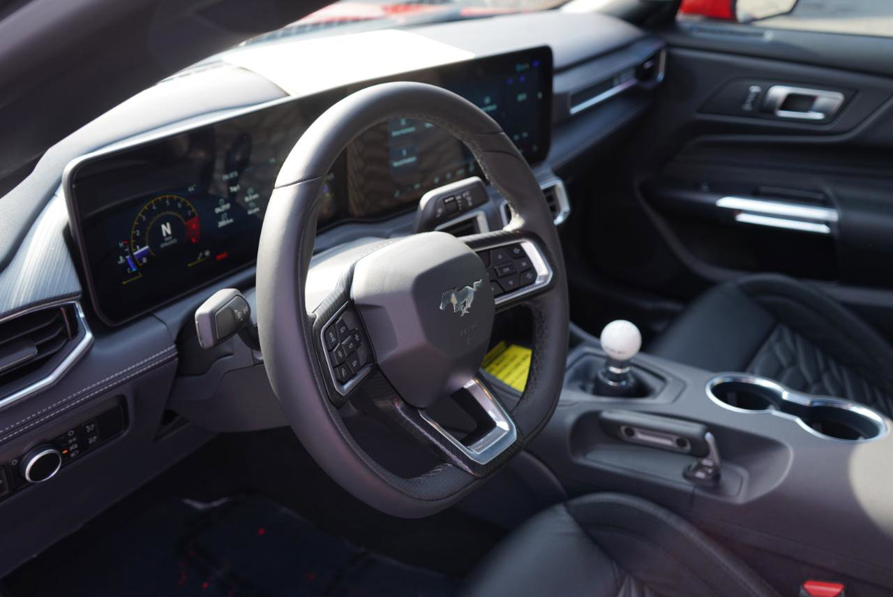 Used 2025 Ford Mustang GT Premium w/ GT Performance Package image 31