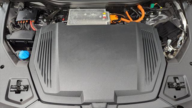 Used 2021 Audi e-tron Premium w/ Convenience Plus Package image 23