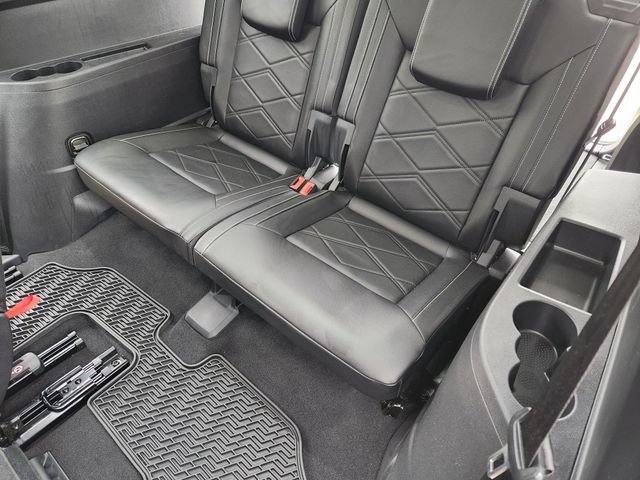 Used 2024 Volkswagen Atlas SE FWD image 30