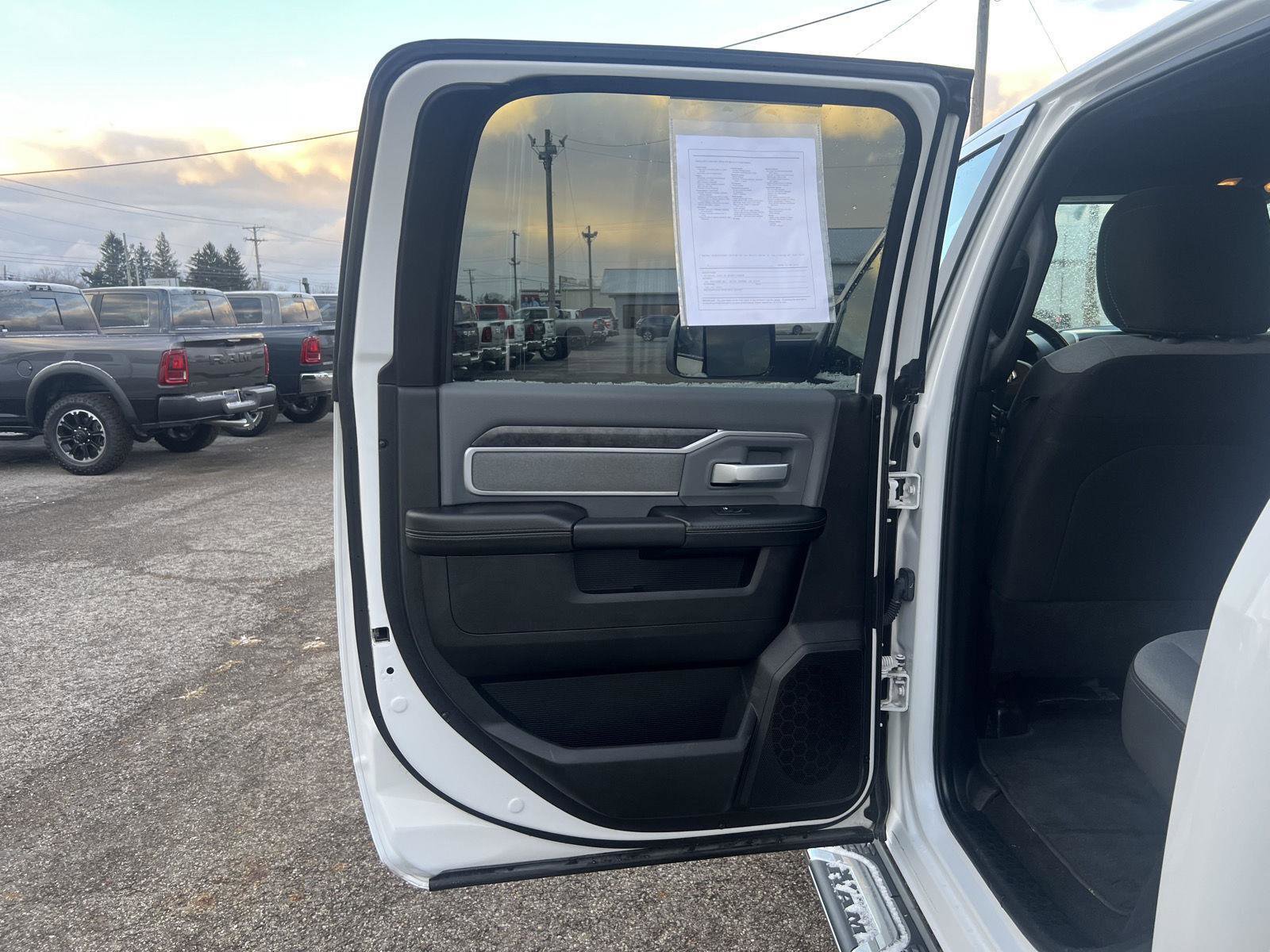 Used 2021 RAM 2500 Big Horn image 20