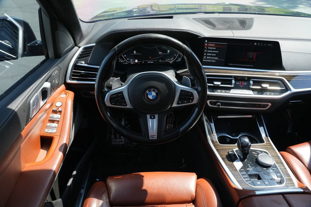 Used 2021 BMW X7 xDrive40i w/ M Sport Package AWD/4WD image 21