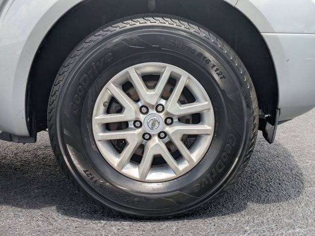 Used 2014 Nissan Frontier SV RWD image 11