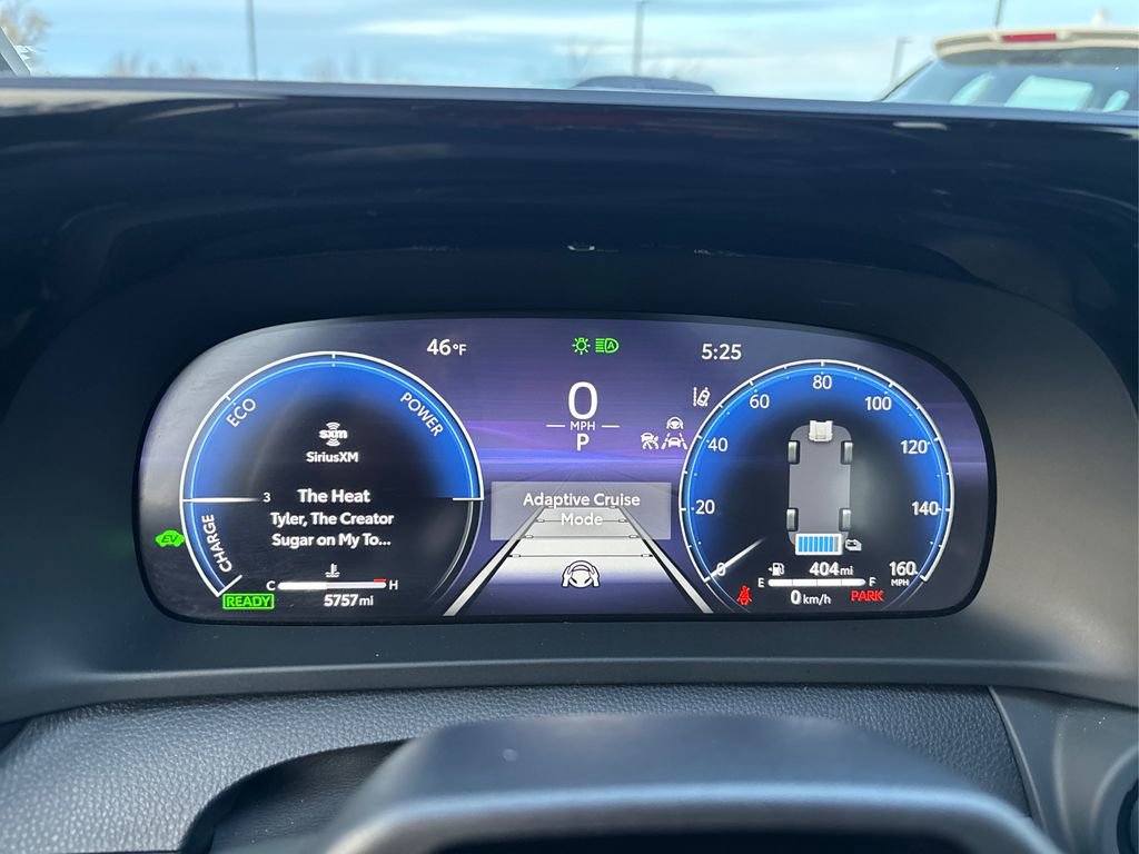 Used 2025 Toyota Crown Signia Limited image 25