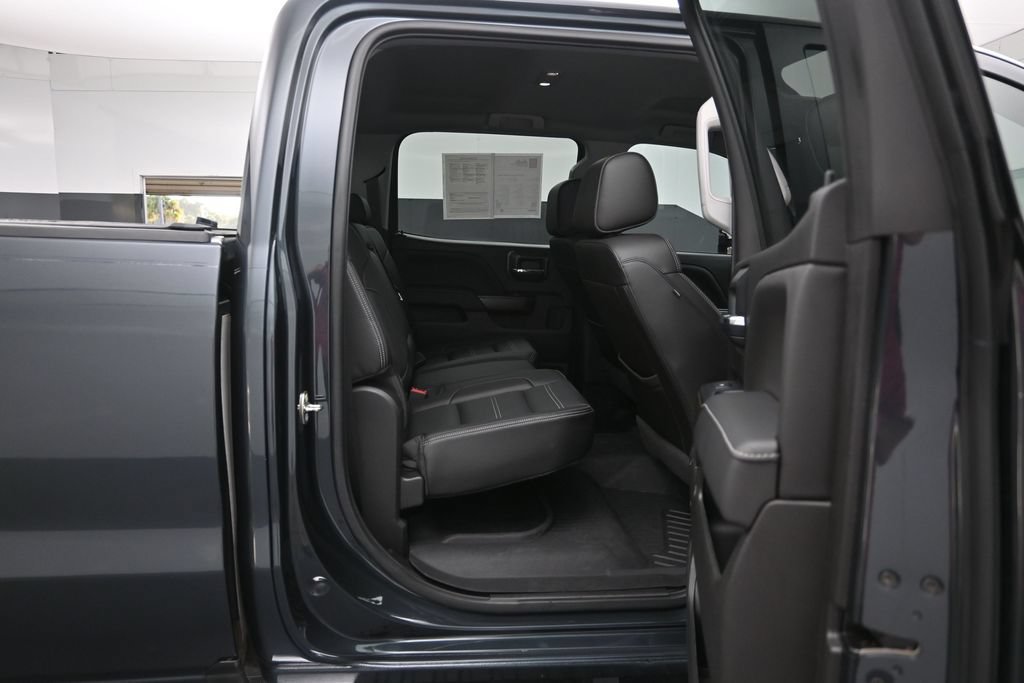 Used 2018 GMC Sierra 3500 Denali w/ Duramax Plus Package AWD/4WD image 27