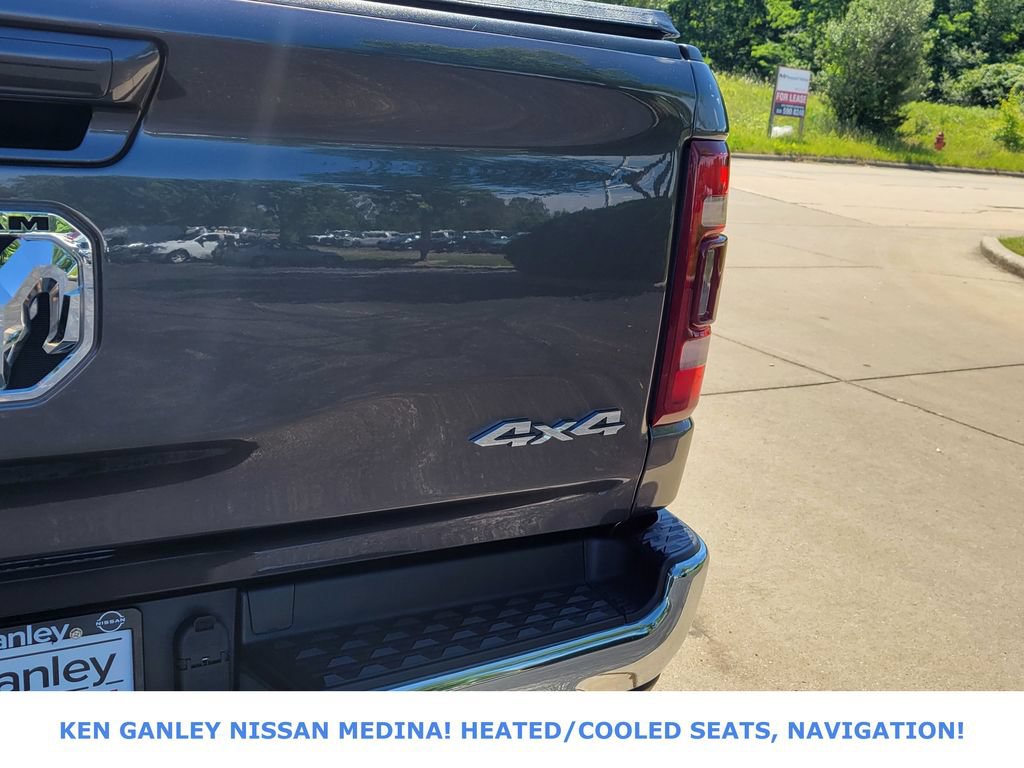 Used 2024 RAM 1500 Laramie AWD/4WD image 16