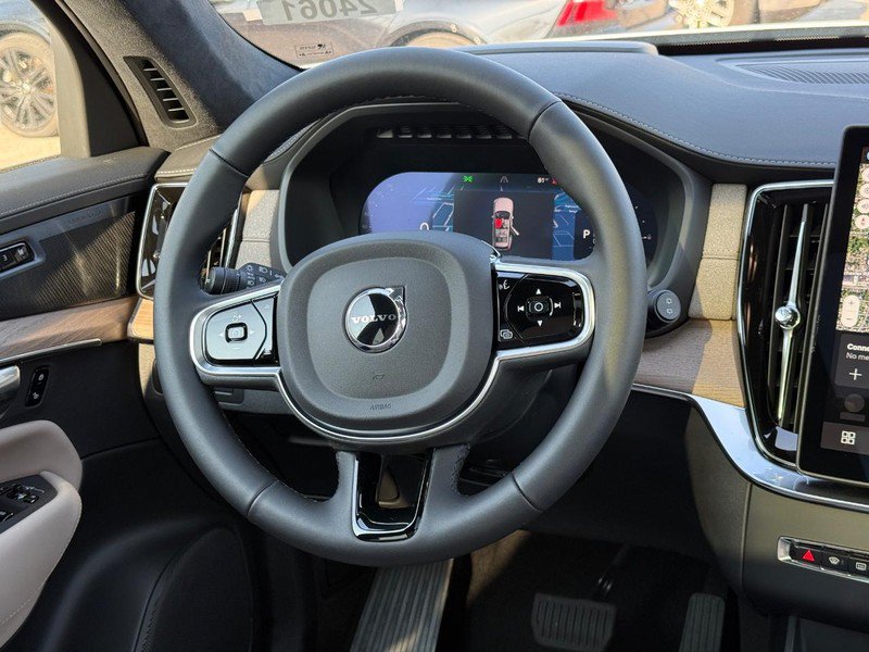 New 2026 Volvo XC90 T8 Ultra w/ Lounge Package AWD/4WD image 9