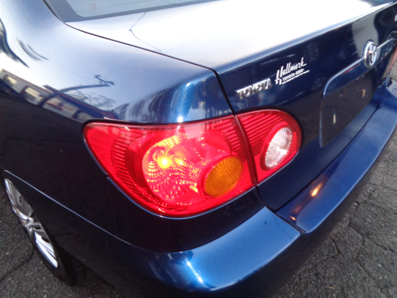 Used 2004 Toyota Corolla LE image 11