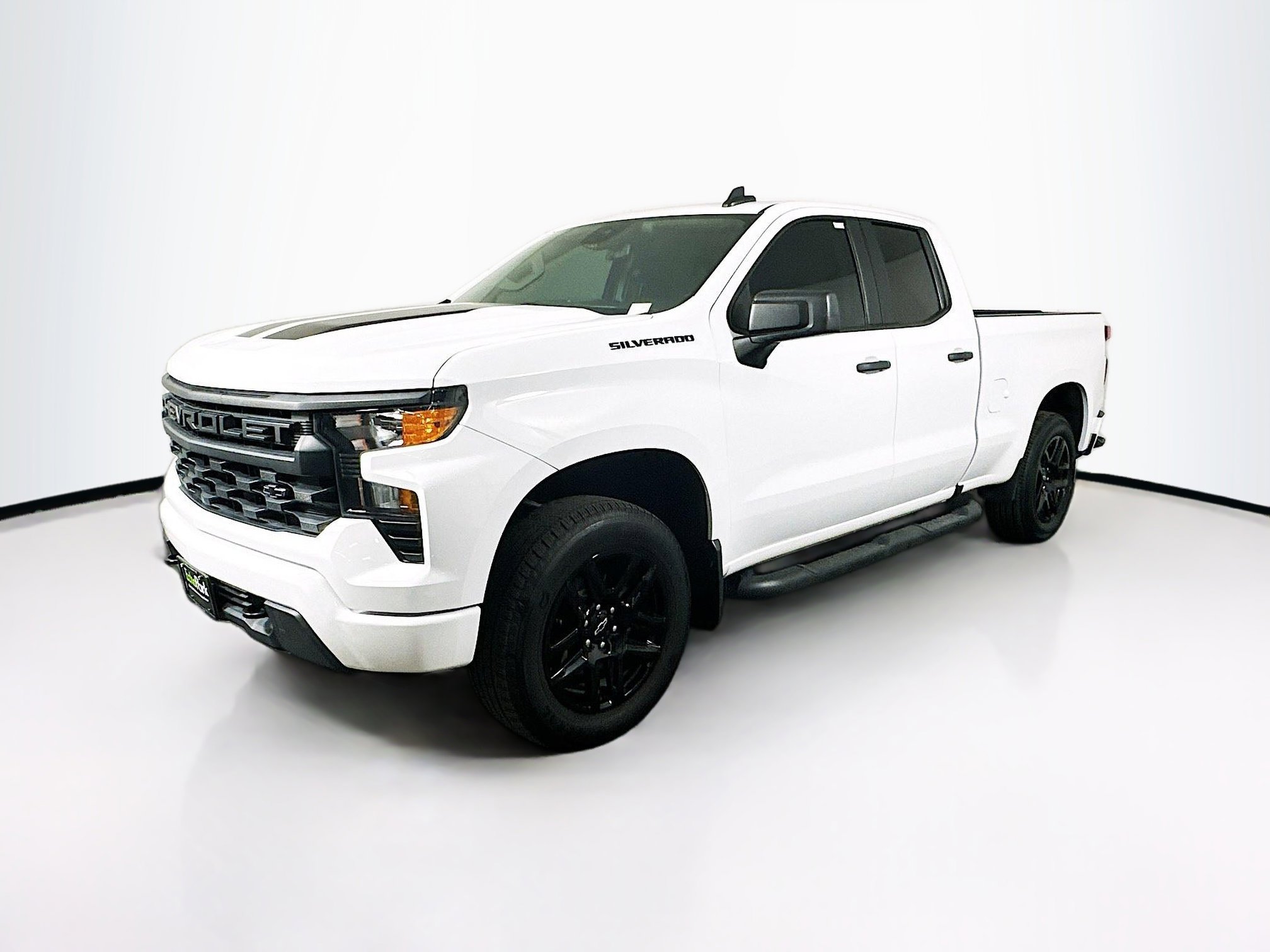 Used 2024 Chevrolet Silverado 1500 Custom w/ Rally Edition image 3