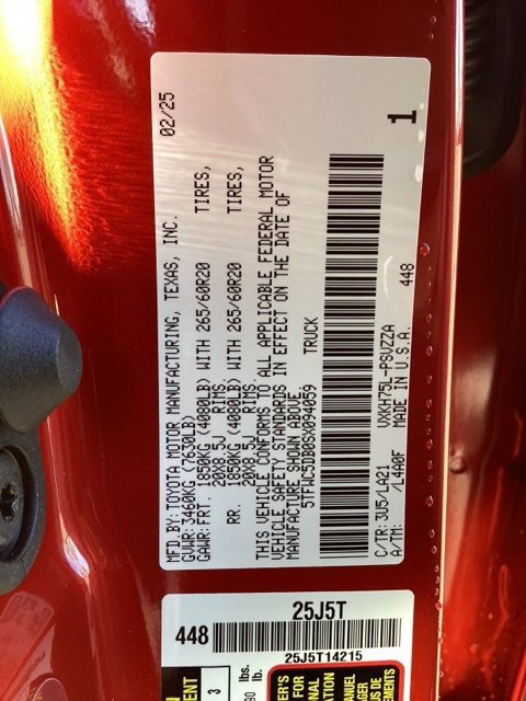 New 2025 Toyota Tundra Platinum w/ TRD Off-Road Package AWD/4WD image 35