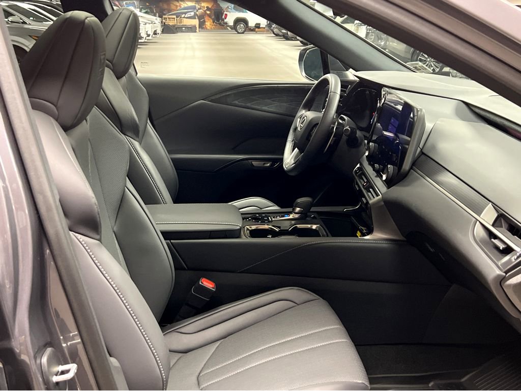 Certified 2023 Lexus RX 350 F Sport w/ Accessory Package AWD/4WD image 32
