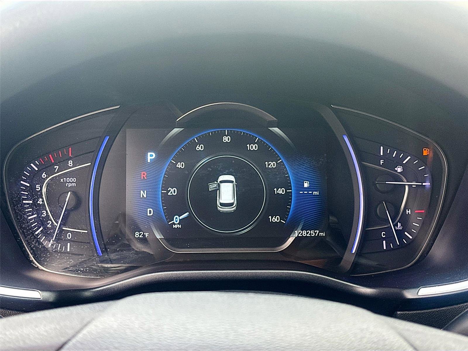 Used 2020 Hyundai Santa Fe SEL image 13