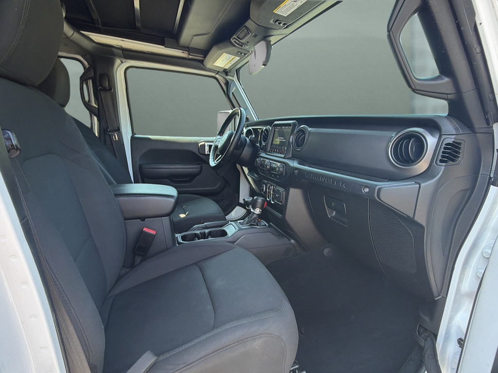 Used 2022 Jeep Wrangler Unlimited Sport w/ Sun And Sound Package AWD/4WD image 17