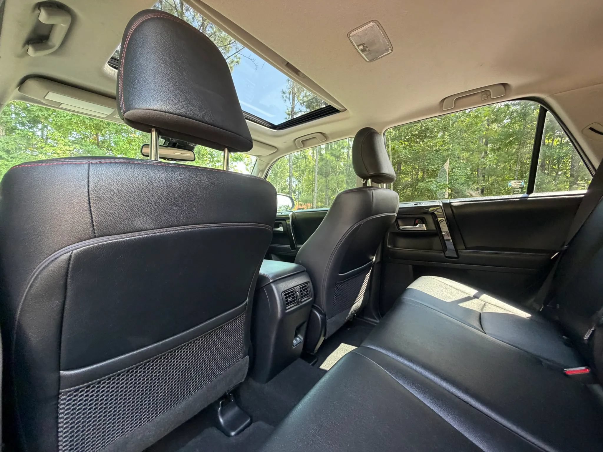 Used 2020 Toyota 4Runner TRD Off-Road Premium w/ Moonroof Package AWD/4WD image 12