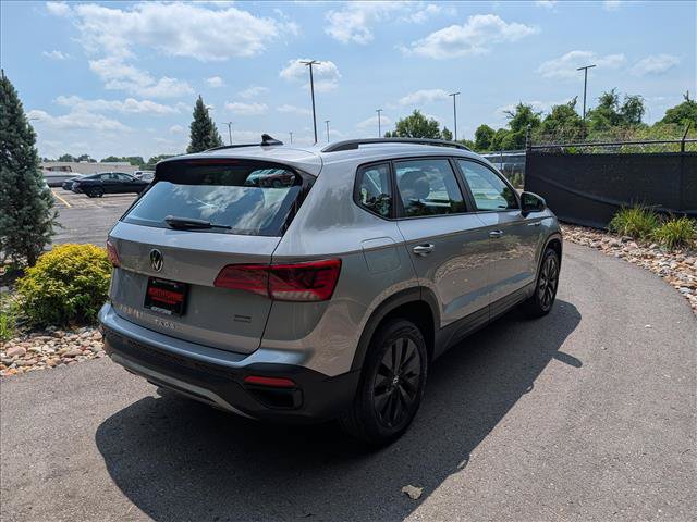 Used 2022 Volkswagen Taos S w/ IQ Drive S Package FWD image 5