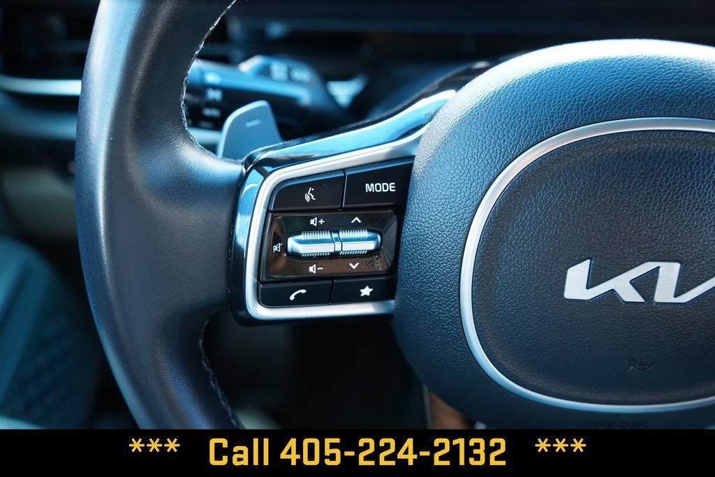 Used 2026 Kia Carnival LXS FWD image 30