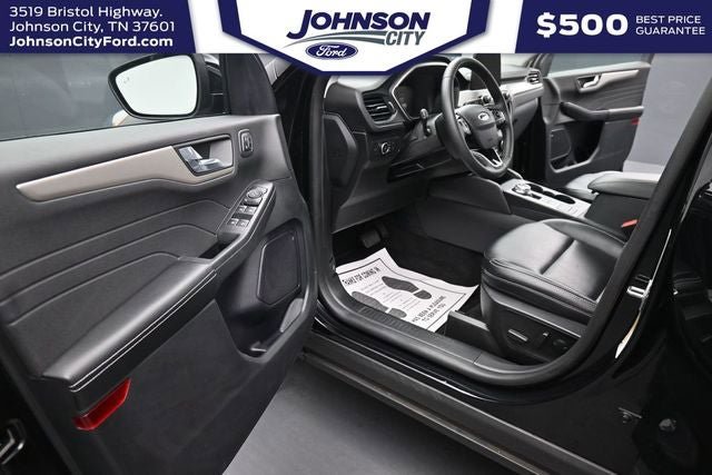 Used 2022 Ford Escape SEL w/ Technology Package AWD/4WD image 17