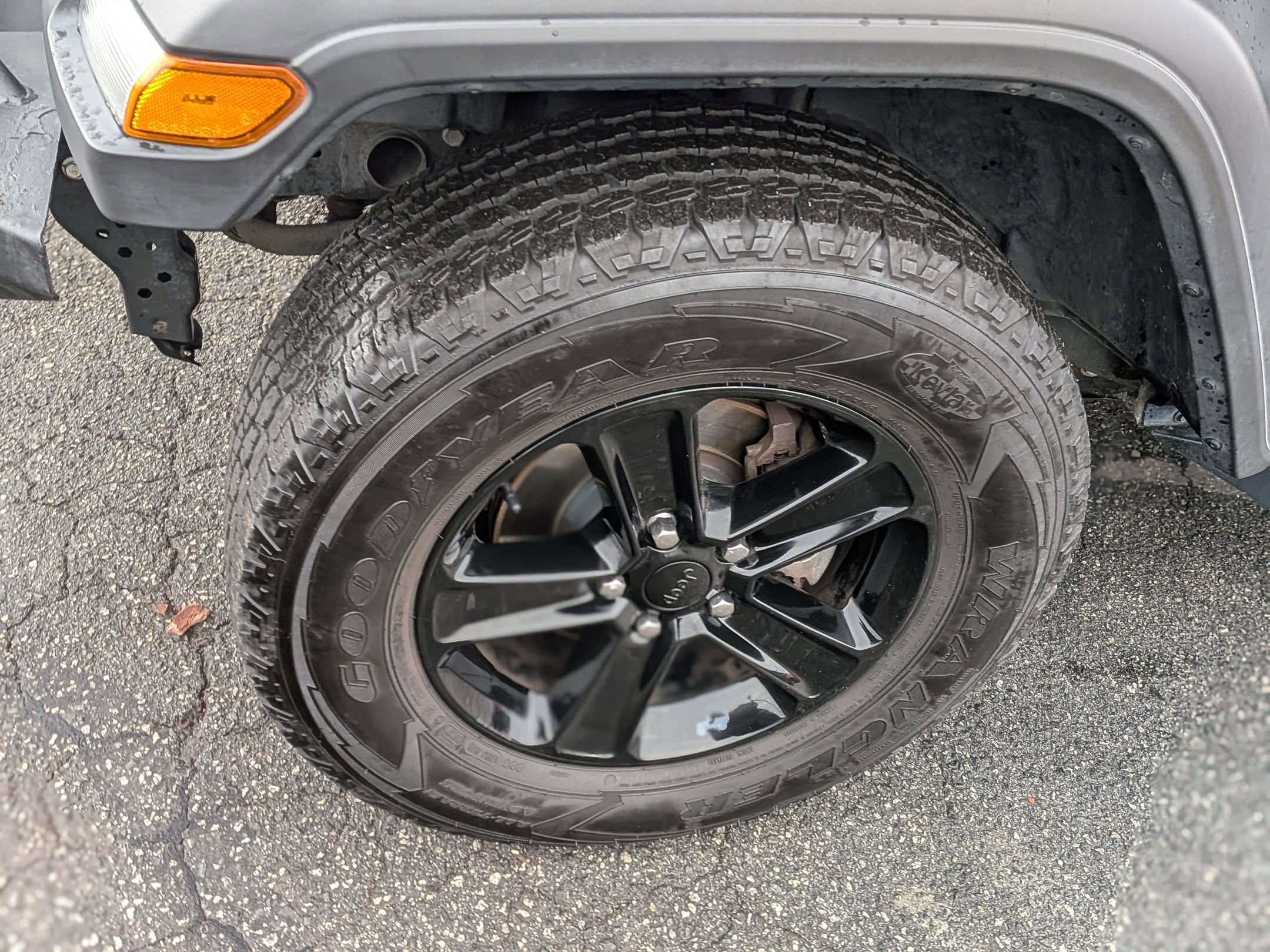 Used 2020 Jeep Wrangler Unlimited Sport image 12