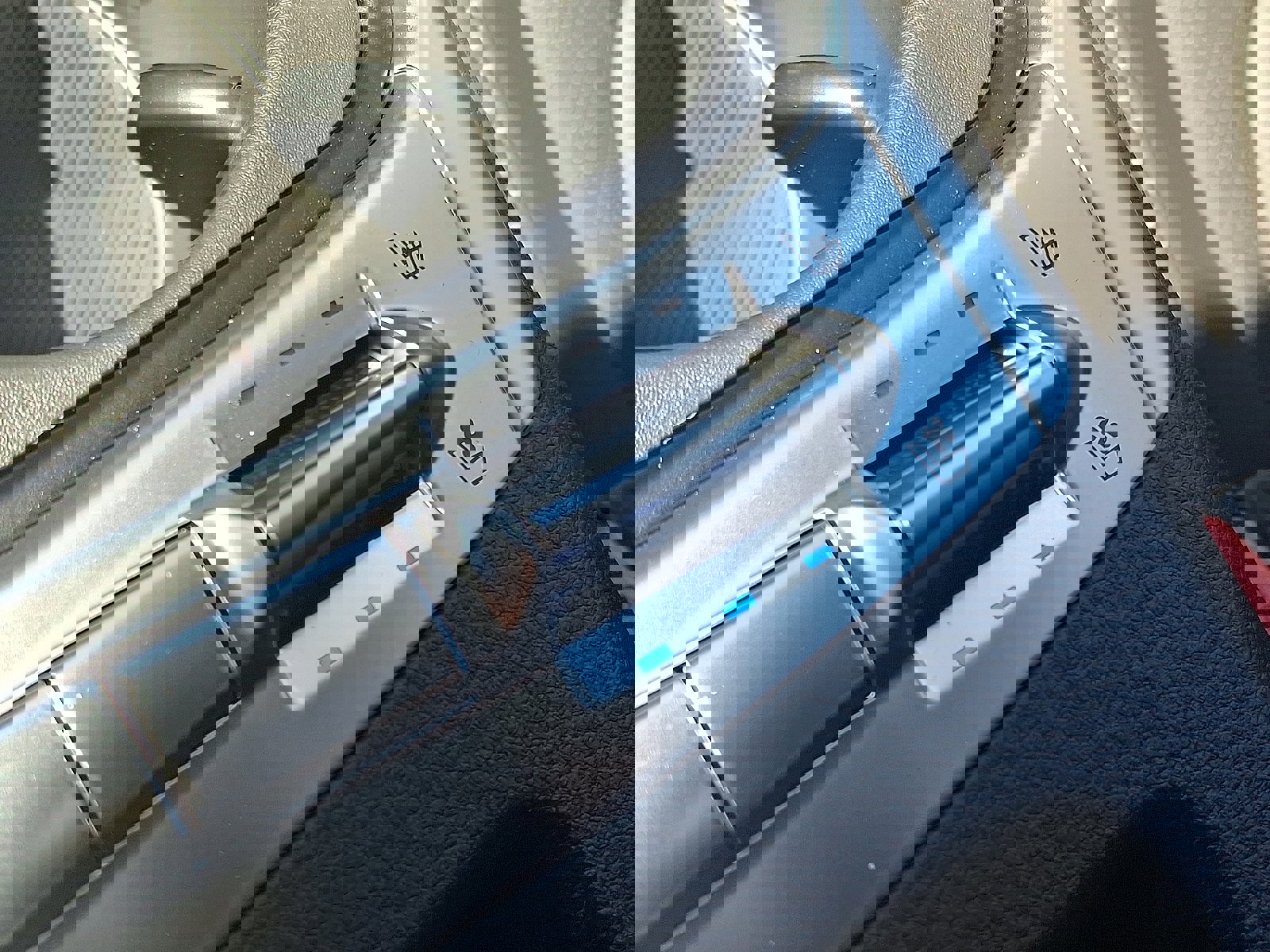 New 2026 Kia Carnival SX w/ SX Dark Edition Package image 17