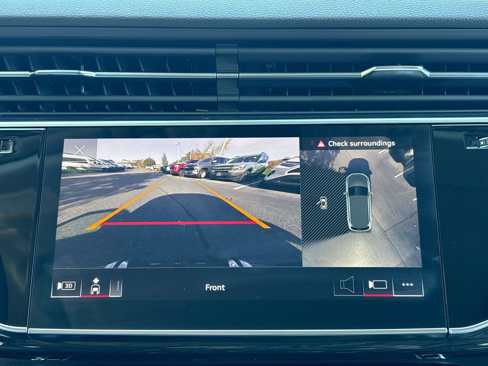 Used 2025 Audi Q7 3.0T Premium Plus image 24