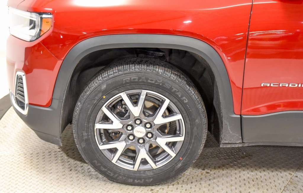Used 2023 GMC Acadia SLT w/ Preferred Package image 14