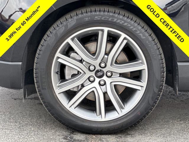 Certified 2024 Ford Edge Titanium image 6