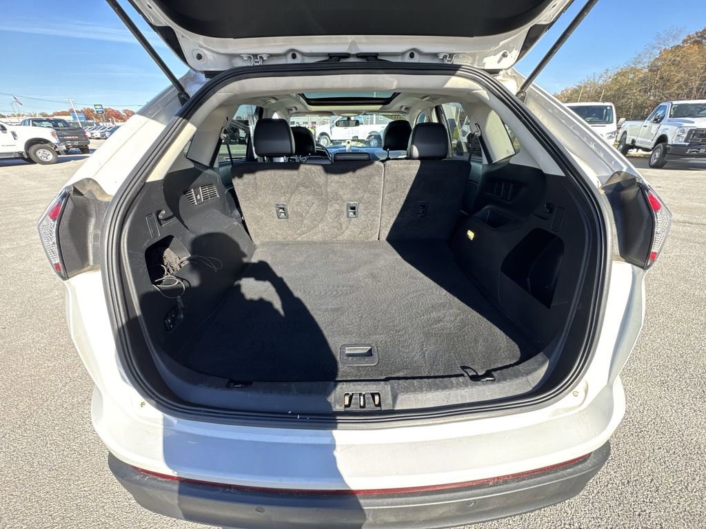 Used 2015 Ford Edge SEL w/ Equipment Group 201A image 21