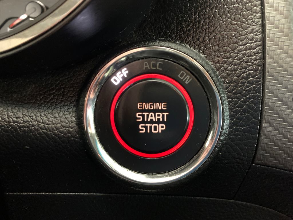 Used 2017 Kia Forte EX image 13