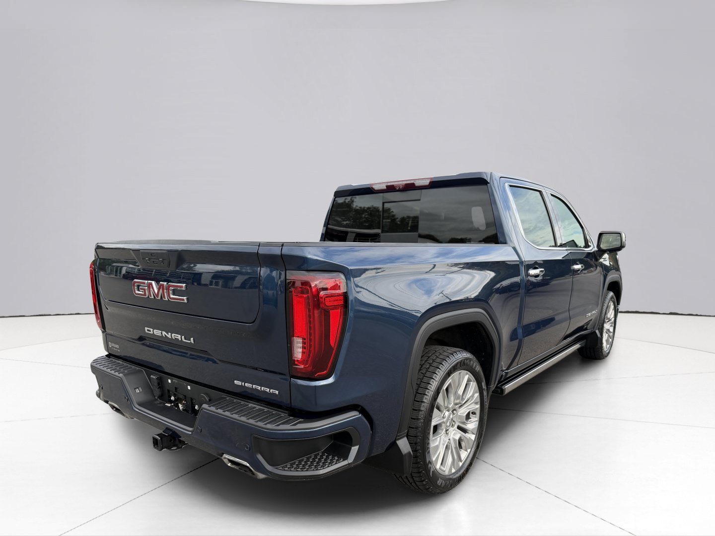 Used 2021 GMC Sierra 1500 Denali w/ Denali Ultimate Package AWD/4WD image 5