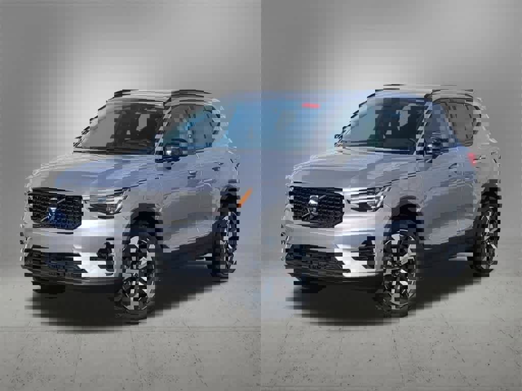New 2026 Volvo XC40 B5 Plus w/ Protection Package Premier image 1