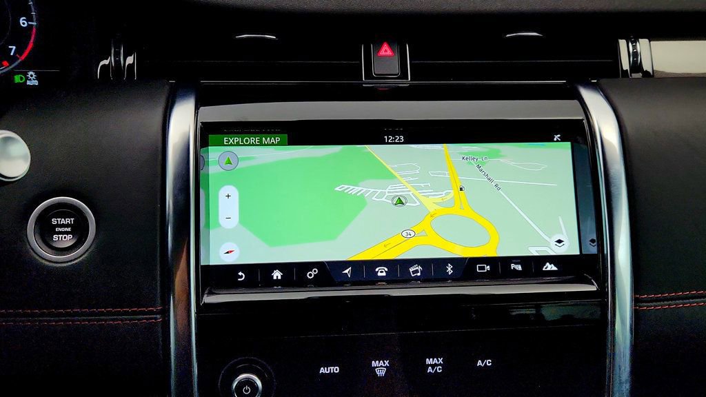 Used 2020 Land Rover Discovery Sport HSE R-Dynamic image 19