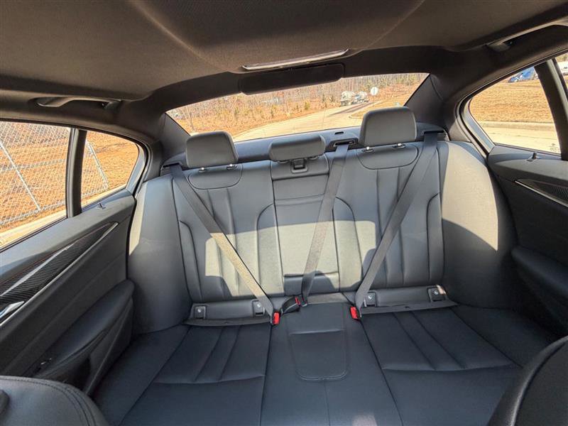 Used 2018 BMW 530i xDrive image 30