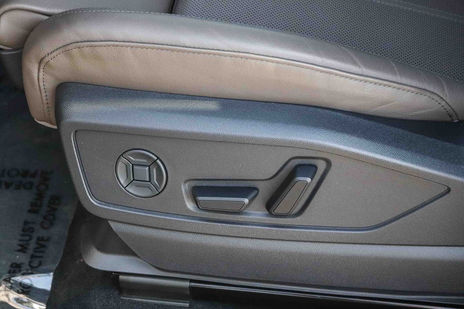 Certified 2025 Audi Q5 Premium w/ Premium Plus AWD/4WD image 24