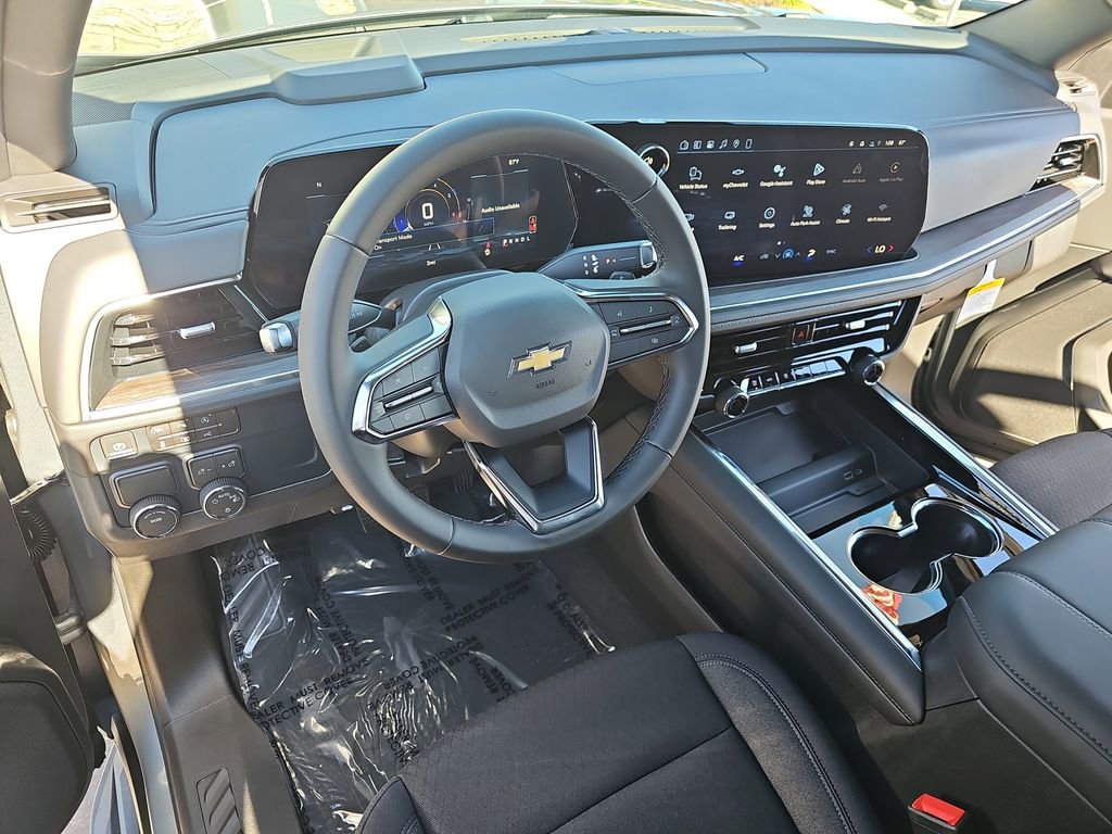 New 2026 Chevrolet Suburban LS image 16