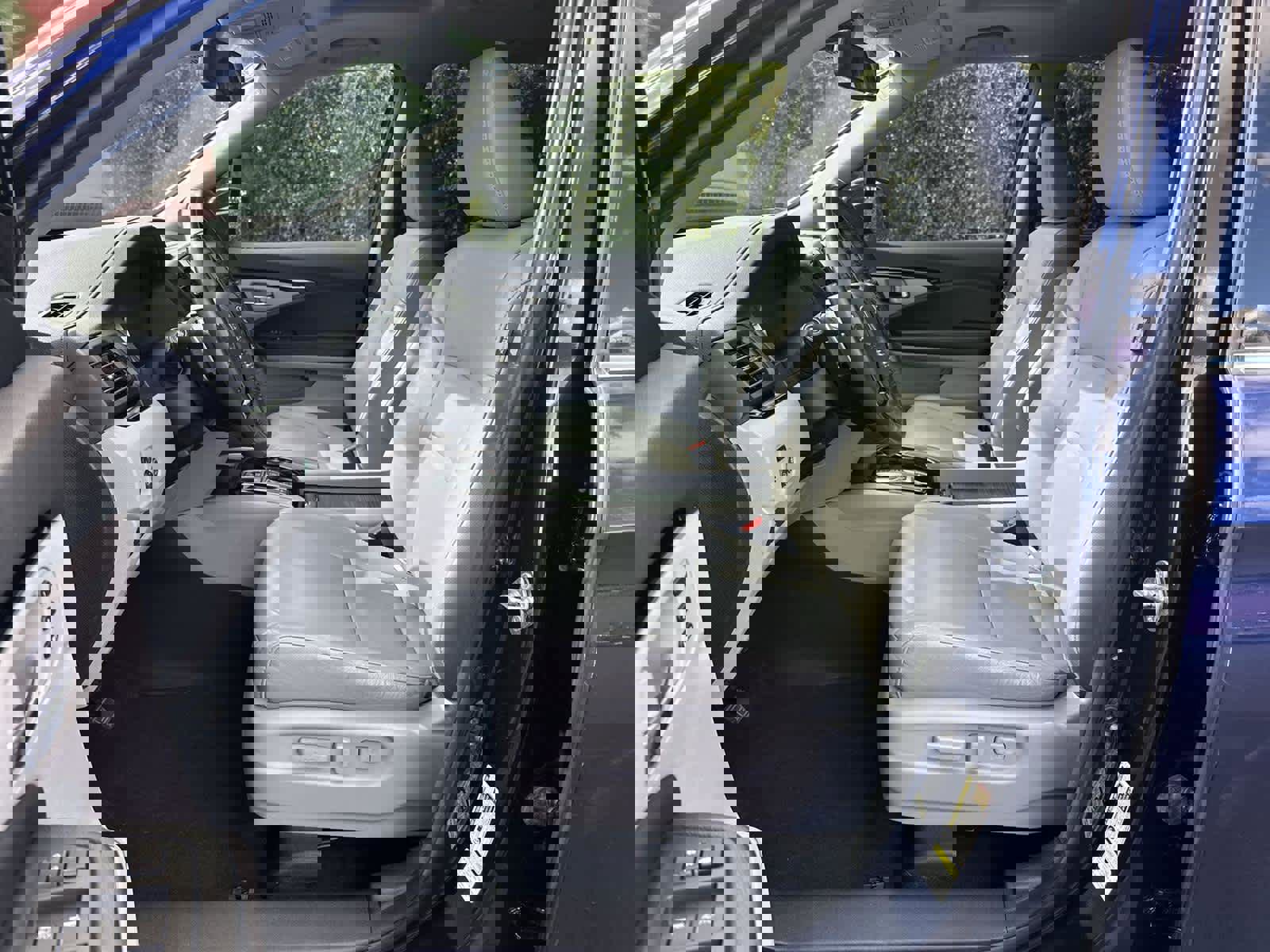 Used 2016 Honda Pilot Touring image 11