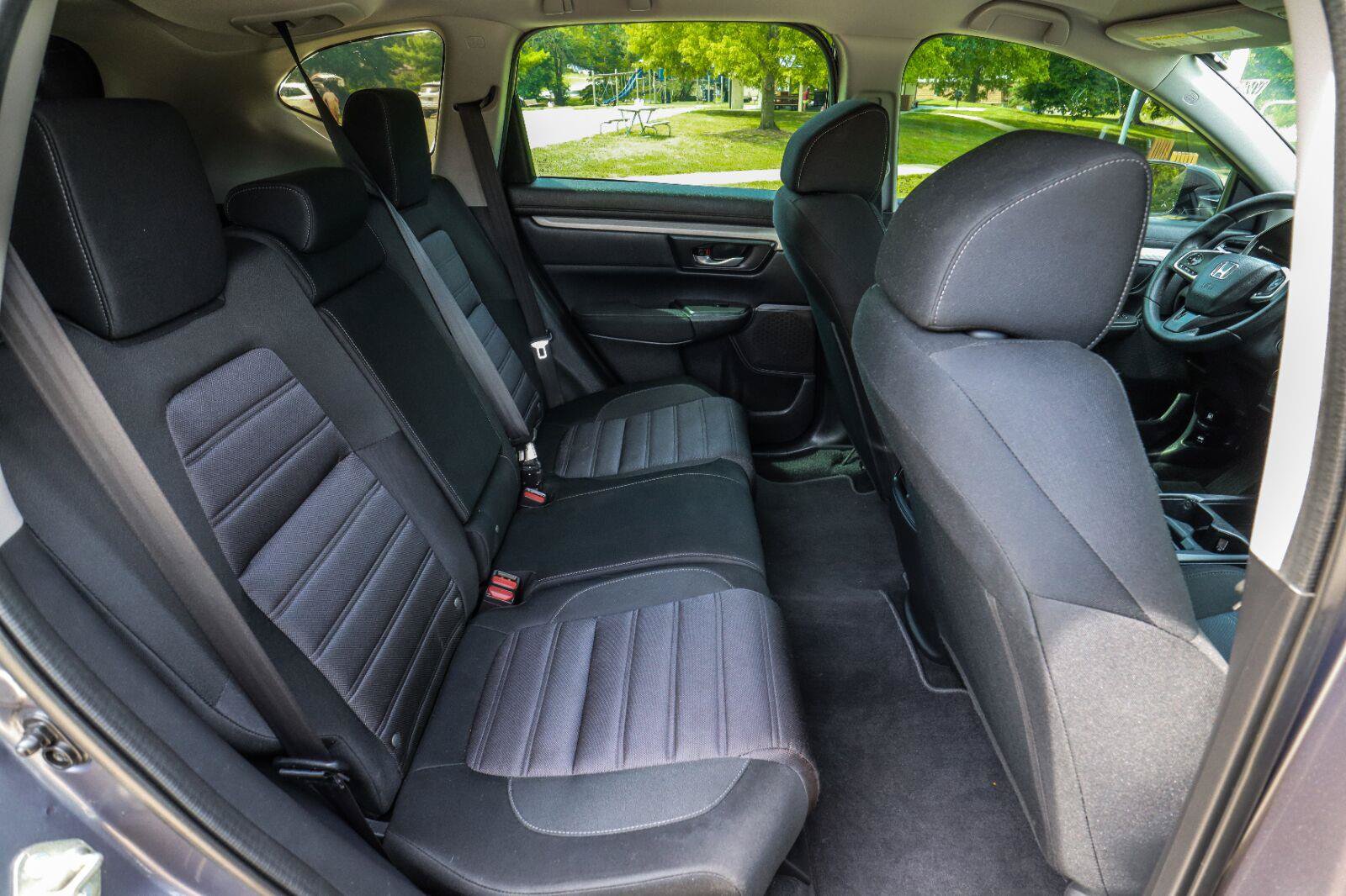 Used 2019 Honda CR-V LX image 32