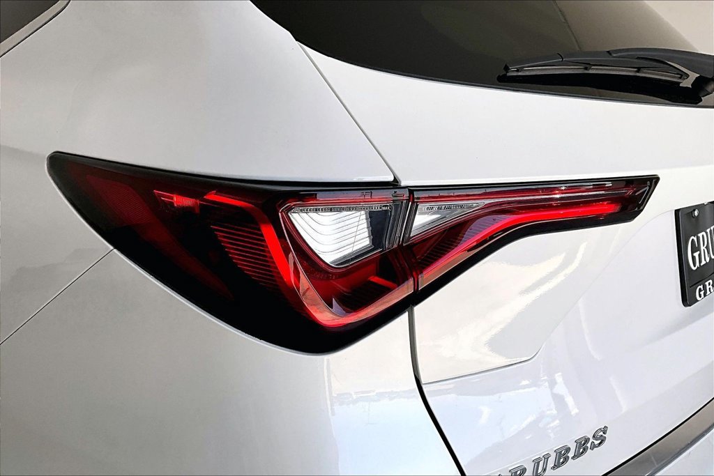 Certified 2025 Acura MDX FWD image 37