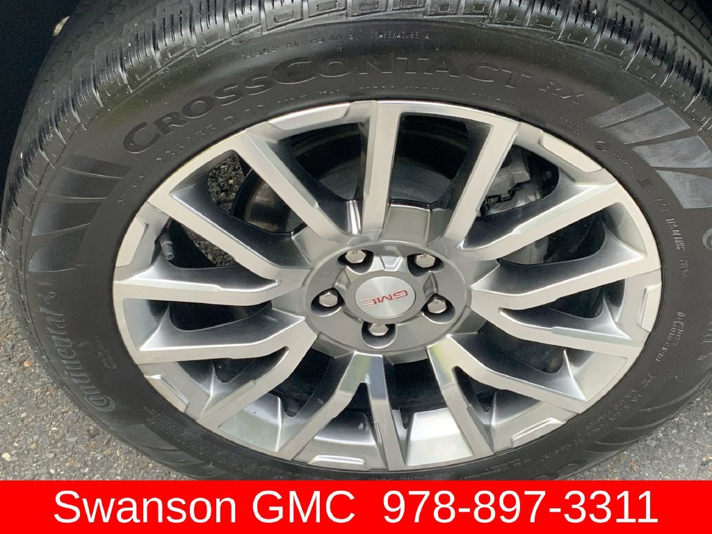 Certified 2026 GMC Terrain Denali w/ LPO, Floor Liner Package AWD/4WD image 32