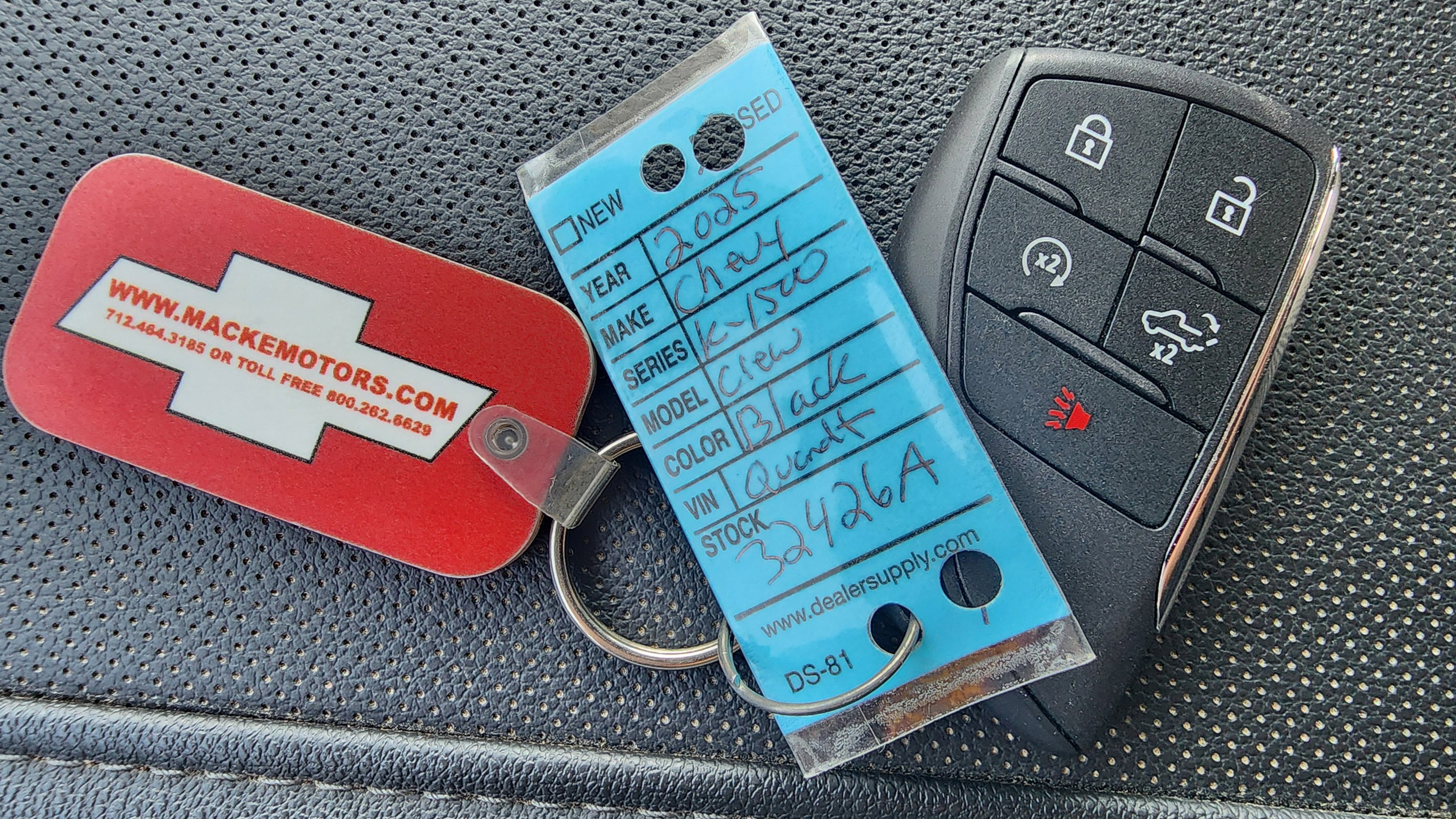 Used 2025 Chevrolet Silverado 1500 LTZ w/ Z71 Off-Road Package image 22