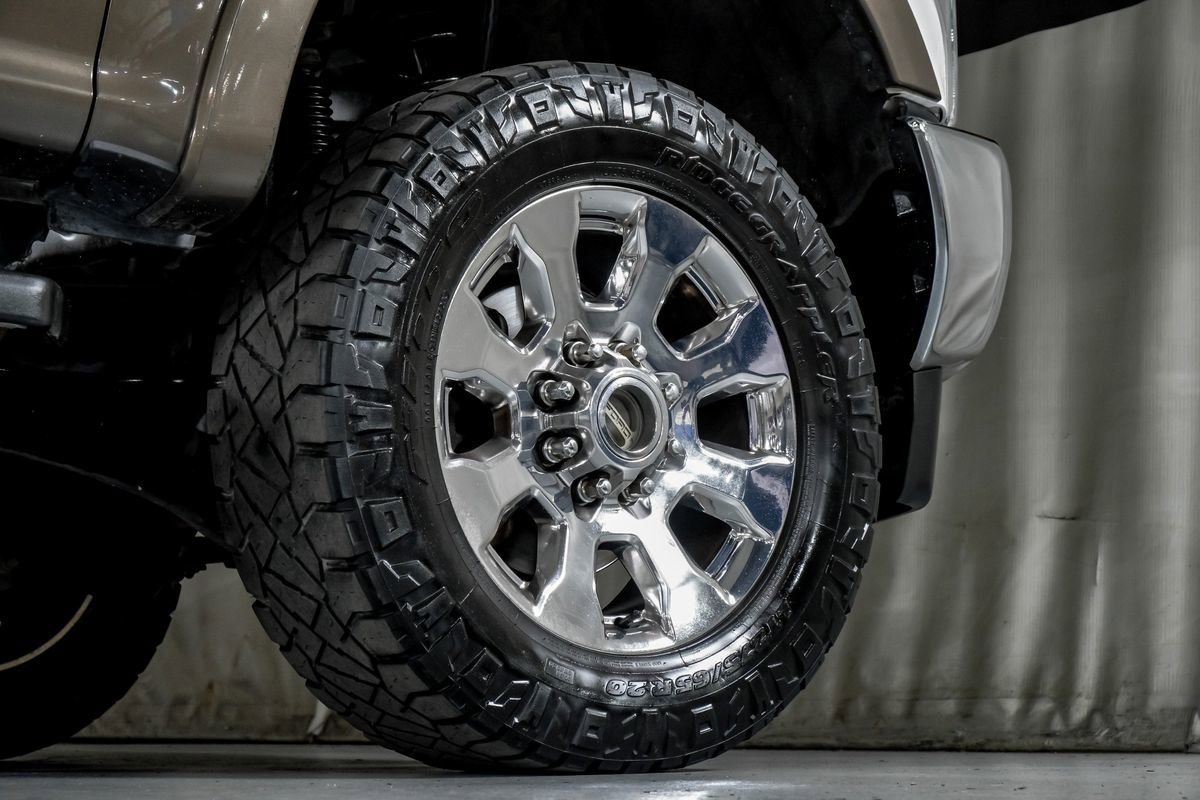 Used 2017 Ford F250 Lariat w/ Chrome Package image 52