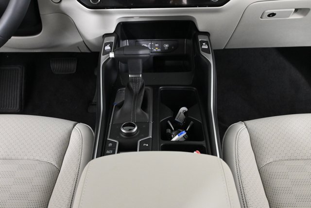 New 2025 Kia Sorento S image 15