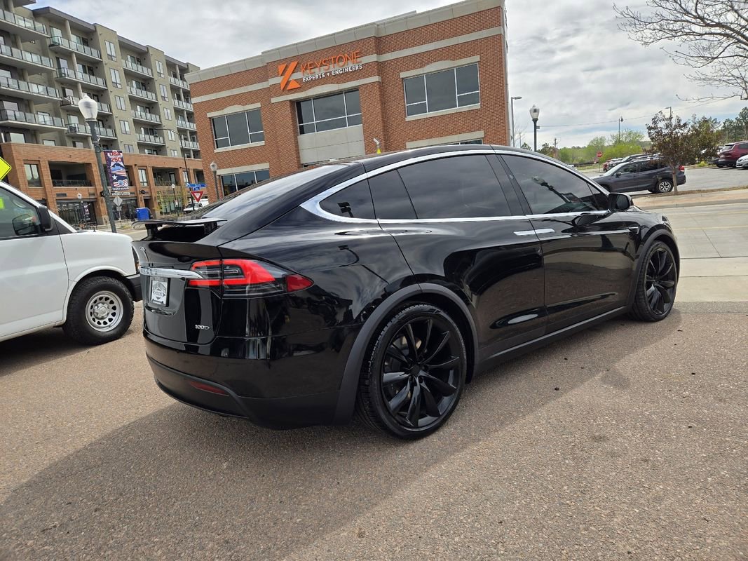 Used 2018 Tesla Model X 100D AWD/4WD image 10