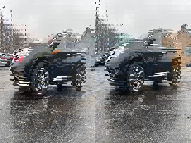 Used 2017 Nissan Murano SV image 3